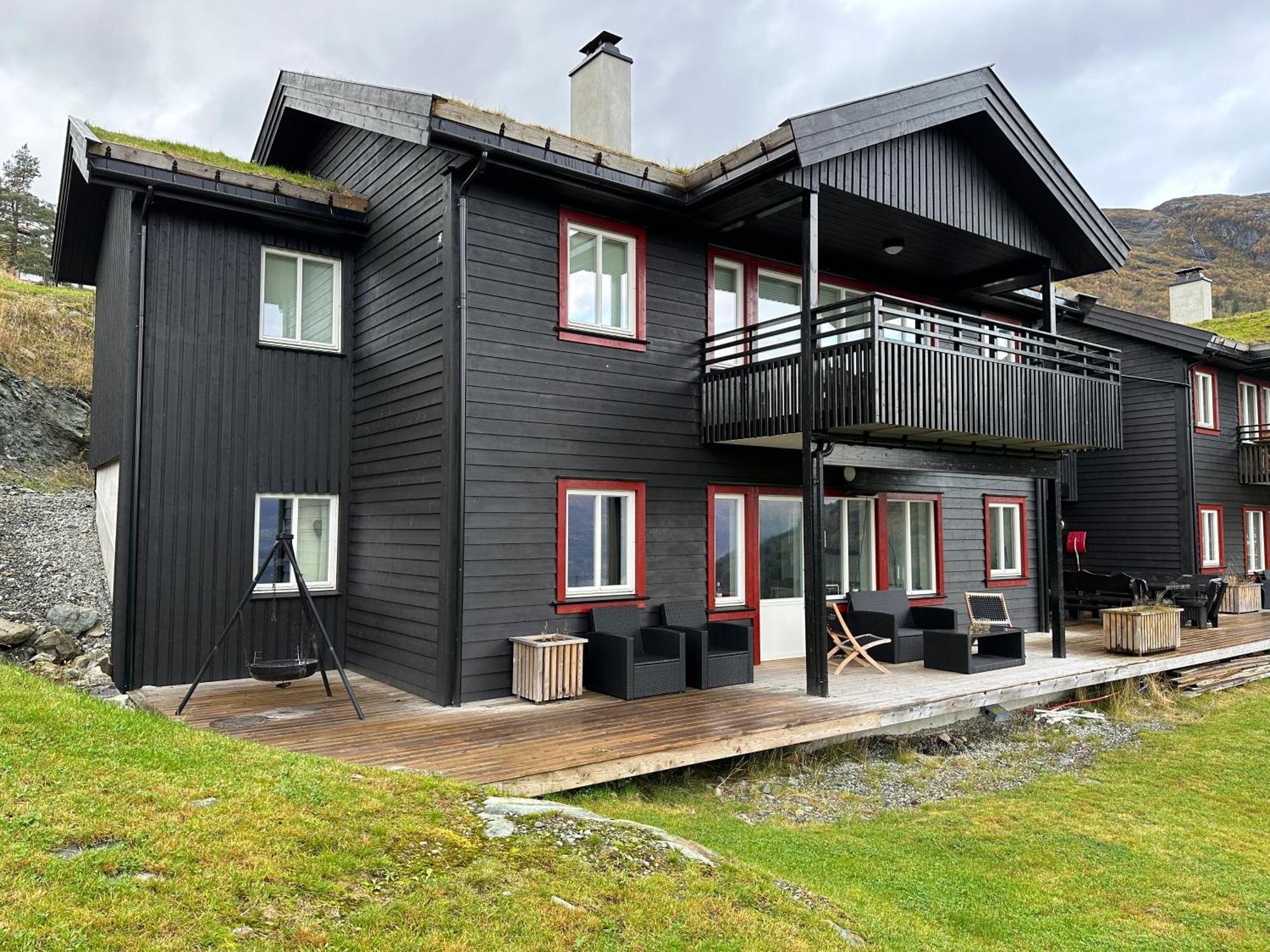 With Beautiful Panoramic View Apartment *