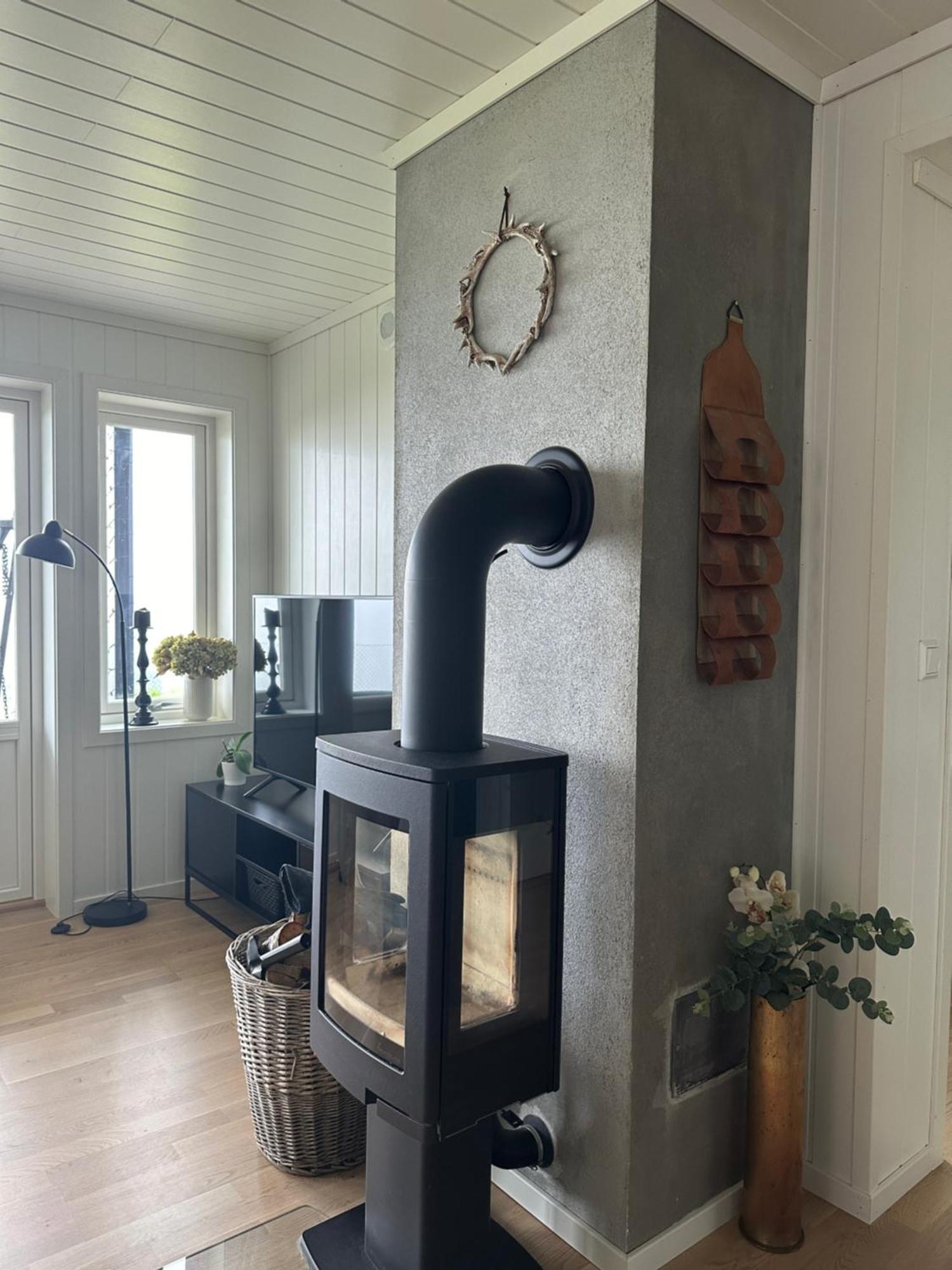 Apartment With Beautiful Panoramic View Skulestadmo